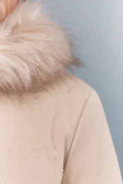 Parka com capuz e zíper metálico Sorona Aura