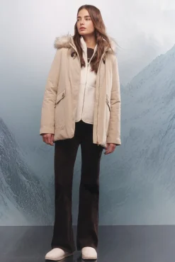 Parka com capuz e zíper metálico Sorona Aura