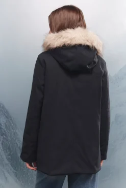 Parka com capuz e zíper metálico Sorona Aura