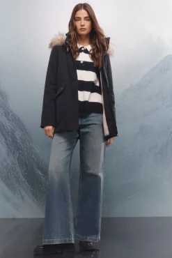 Parka com capuz e zíper metálico Sorona Aura