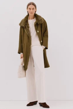 Parka com gola de pele
