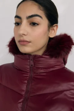 Parka comprida capuz