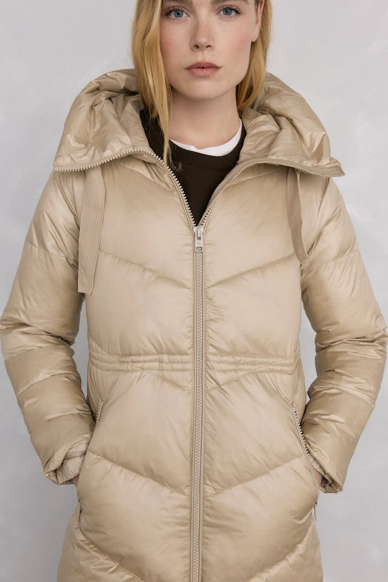 Parka comprida capuz