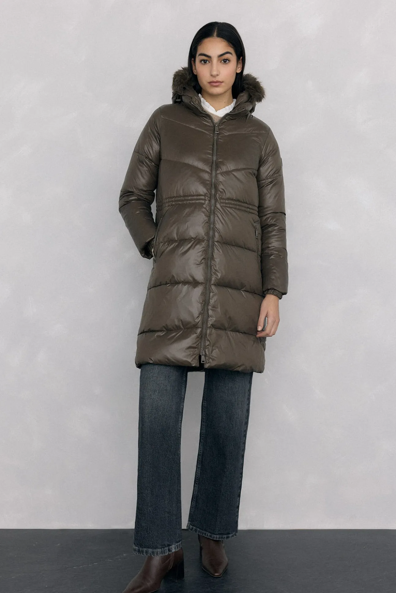 Parka comprida capuz