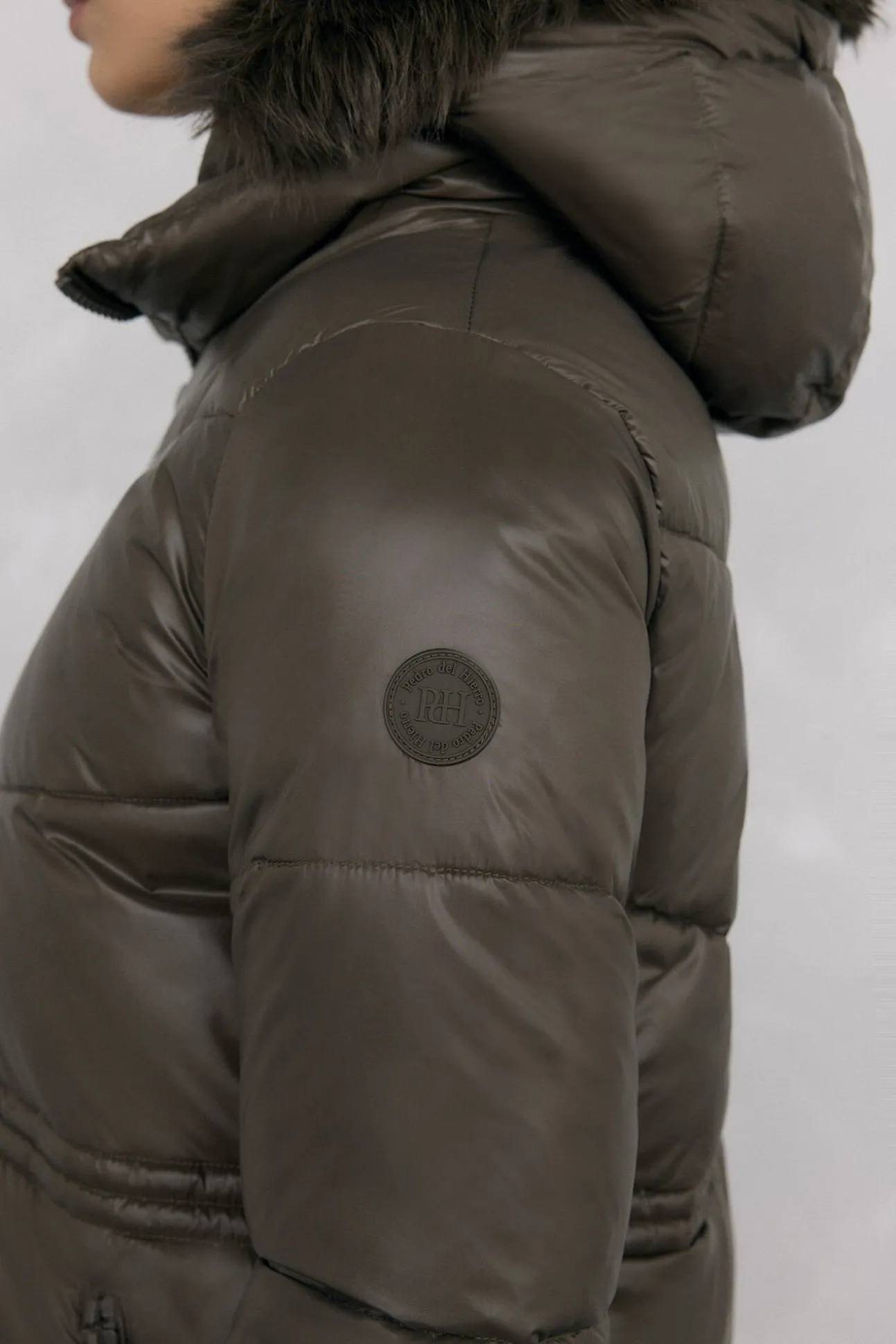 Parka comprida capuz