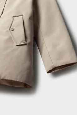 Parka de pele com capuz para menina