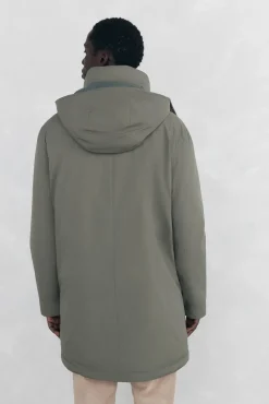 Parka longa com capuz e vista