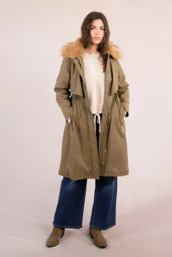 Parka longa com gola de pele