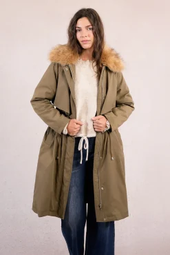 Parka longa com gola de pele
