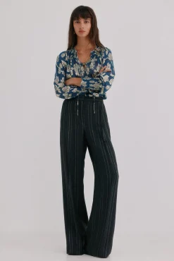 Pietra. Riscas calça