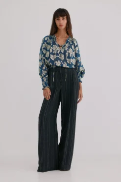 Pietra. Riscas calça