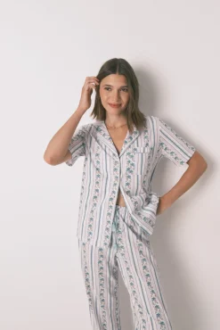 Pijama camiseiro capri riscas 100% algodão