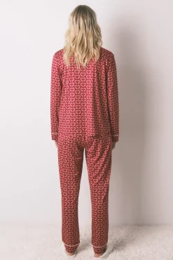 Pijama camiseiro com estampado de coração vermelho