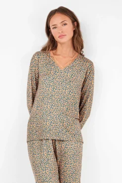 Pijama com estampa animal