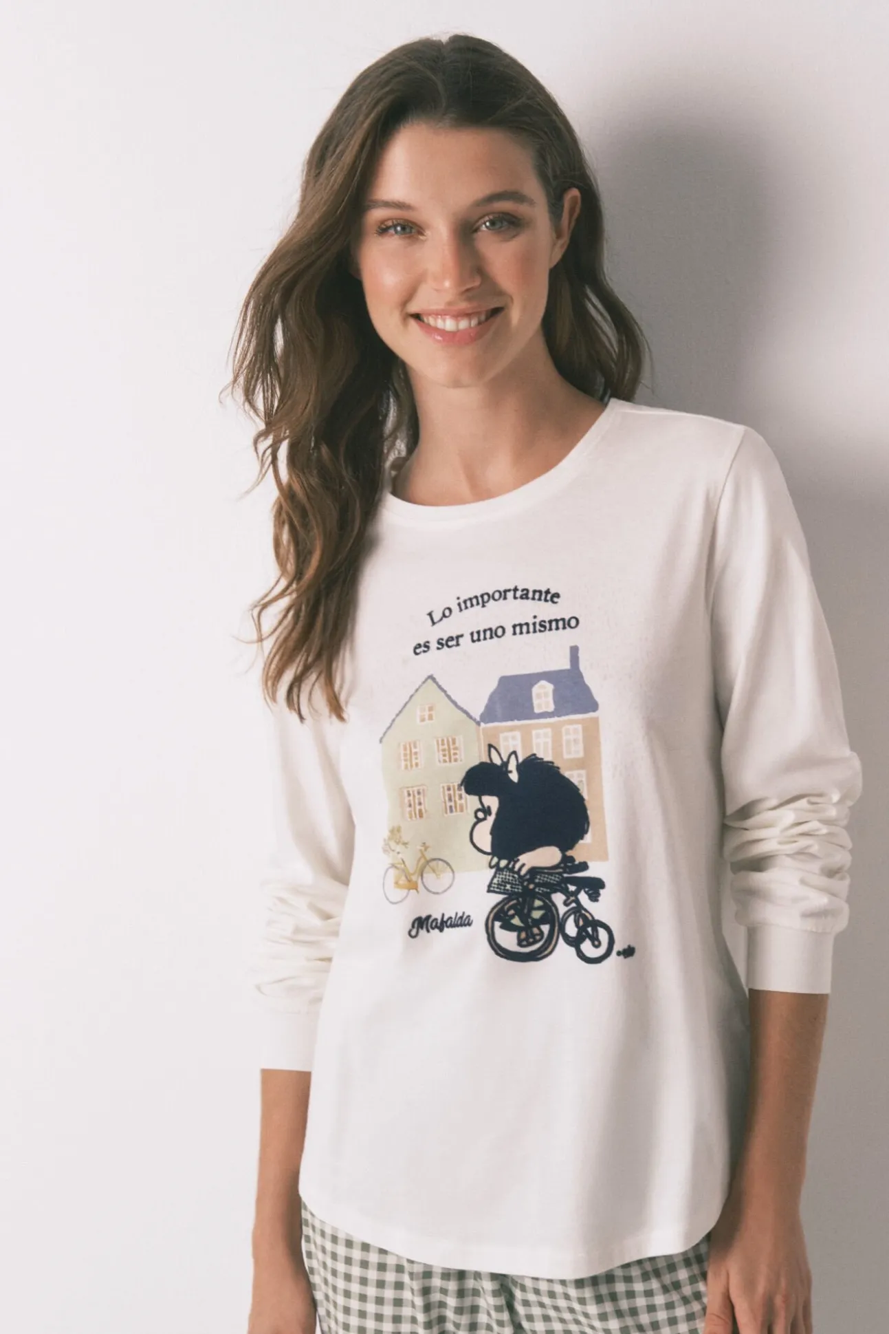 Pijama comprido 100% algodão Mafalda branco