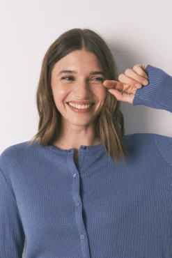 Pijama comprido canalé com efeito brilho azul