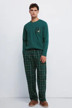 Pijama comprido com calça xadrez