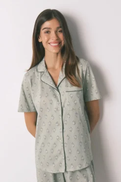 Pijama comprido com estampado floral
