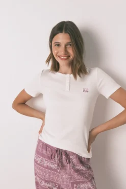 Pijama comprido com estampado floral