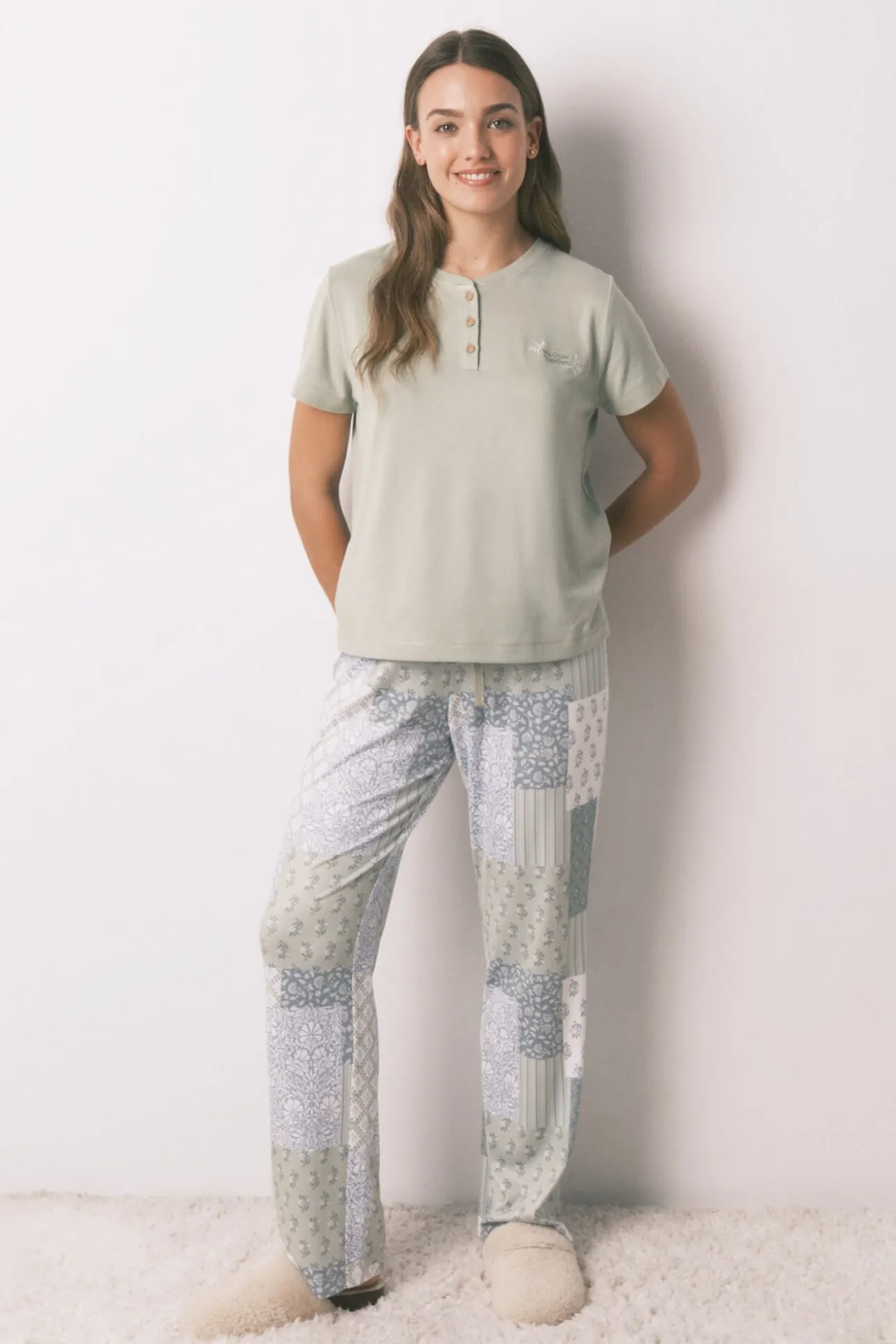 Pijama comprido de mangas curtas patchwork super macio