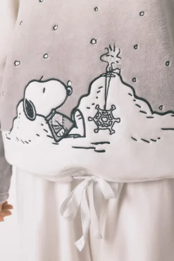 Pijama comprido de polar do Snoopy