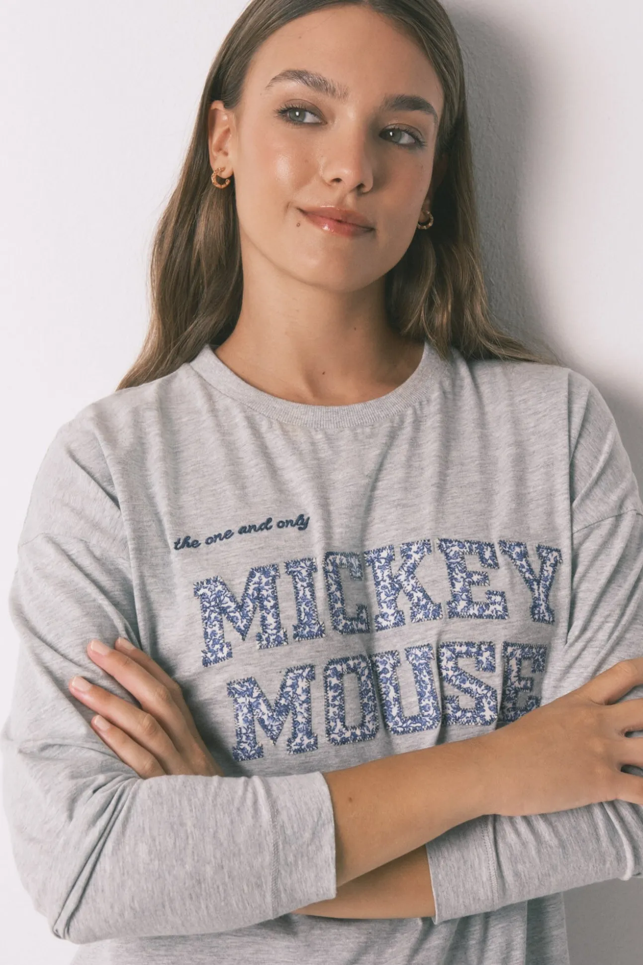Pijama comprido em algodão da Mickey cinza