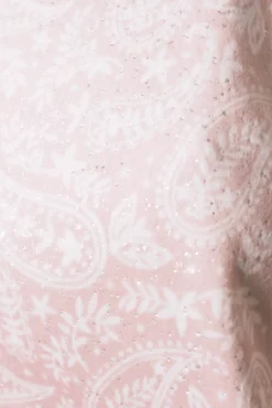 Pijama comprido em veludo rosa suave com glitter