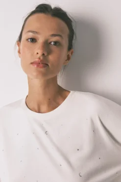 Pijama comprido em veludo branco macio com glitter