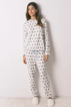 Pijama comprido floral