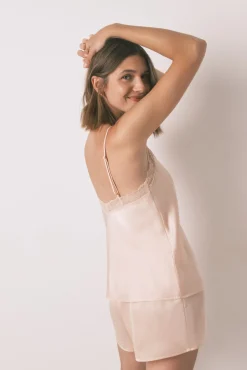 Pijama curto de cetim com renda rosa