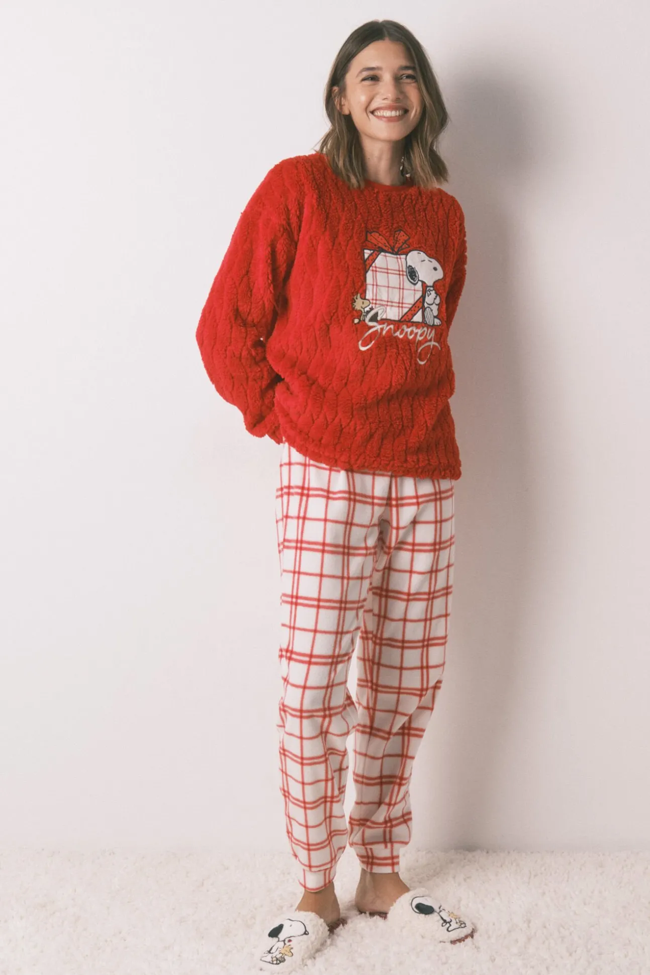 Pijama longo de lã xadrez vermelho Snoopy