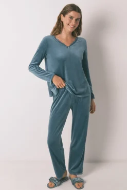 Pijama longo de veludo verde
