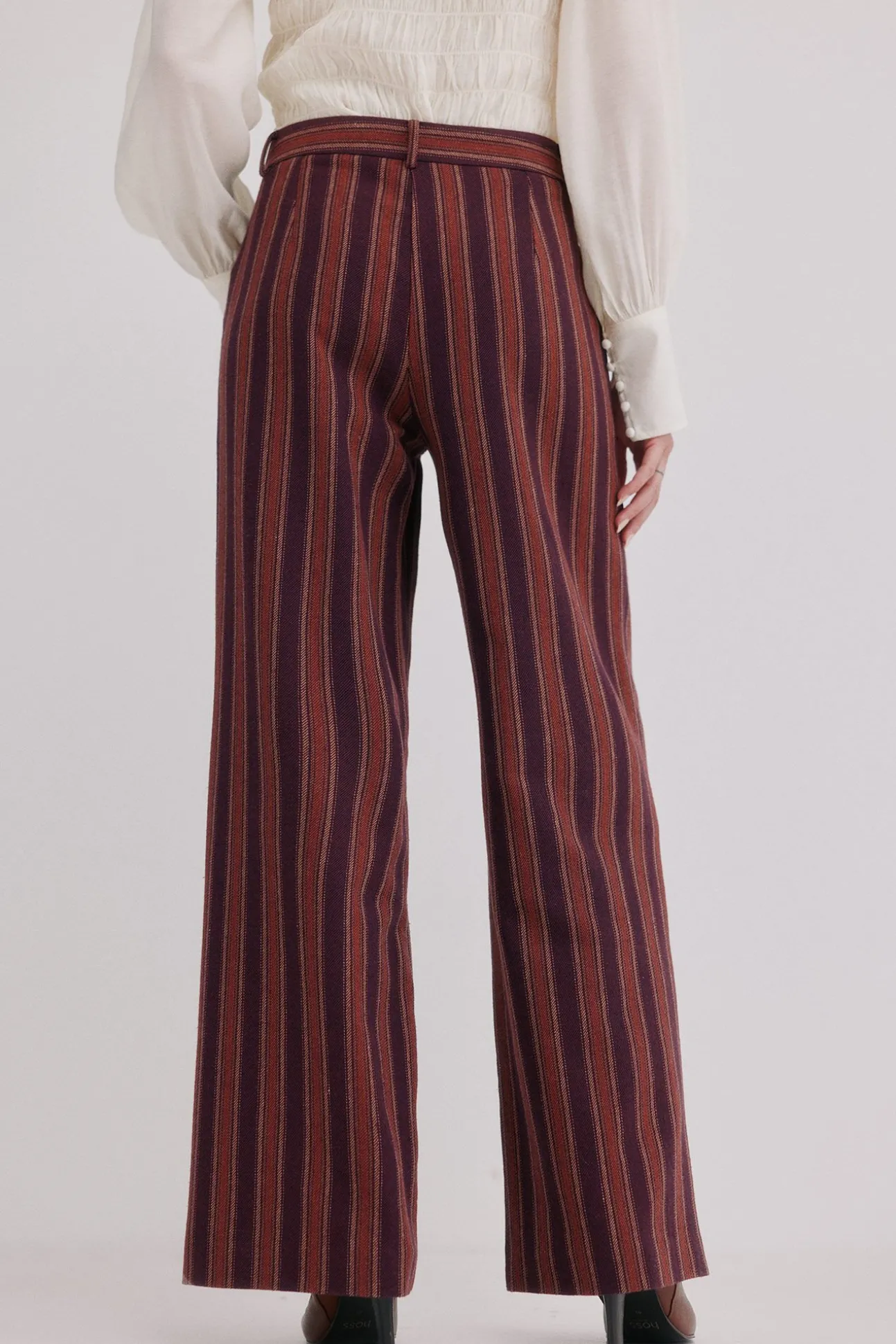 Pippa. Riscas calça