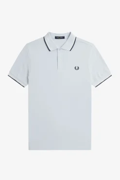 Polo com acabamento em duas listras