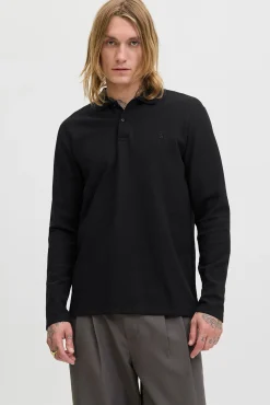 Polo de corte regular
