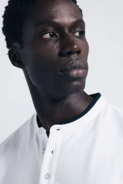 Polo piqué gola mao slim fit
