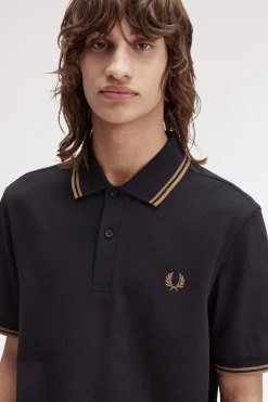 Polo piqué masculina de manga curta