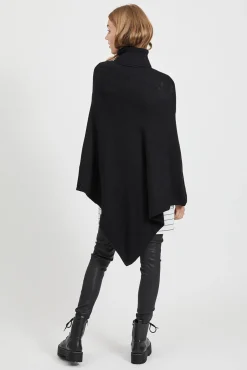 Poncho de malha com gola alta