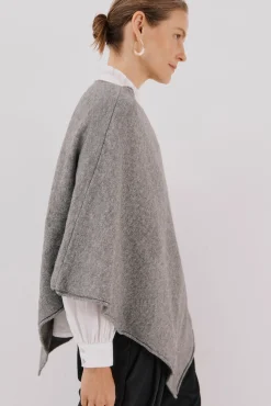 Poncho de toque suave