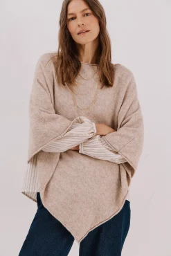 Poncho de toque suave