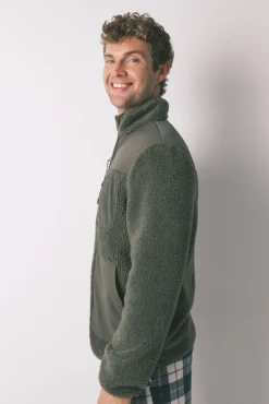 Robe curto verde de borrego masculino