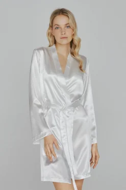 Robe de mulher Ivette Bridal curto de cetim em branco