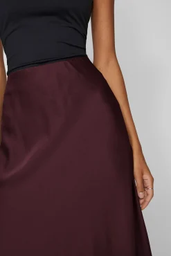 Saia midi de saia