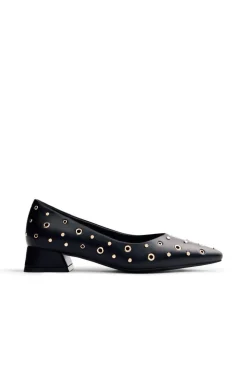 Sapatos de salto