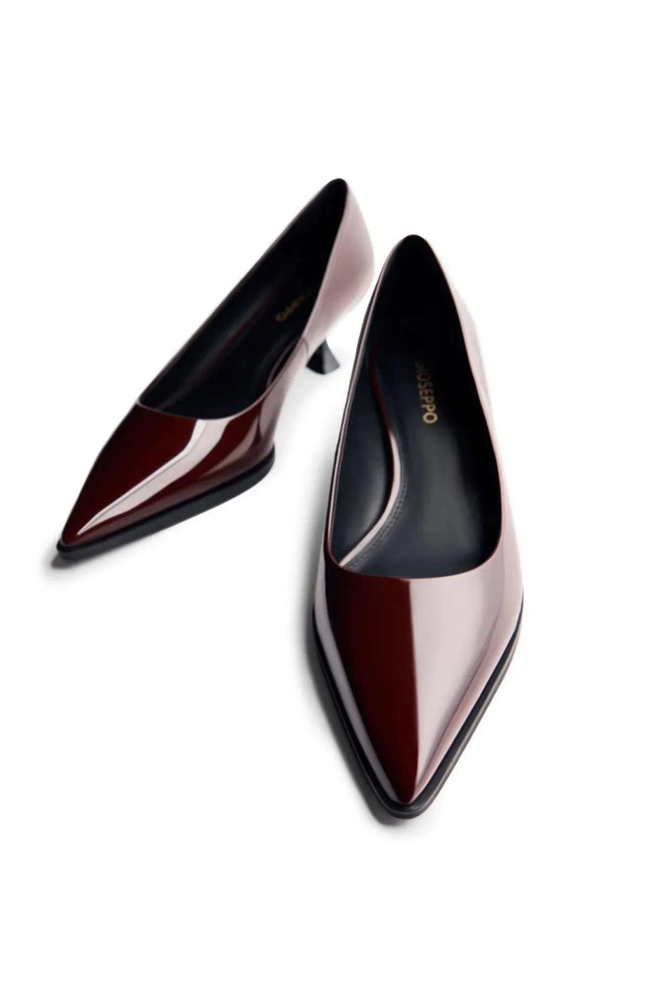 Sapatos de salto