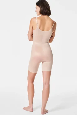 Shaping-Body in mittlerer Beinlänge Nude SPANX