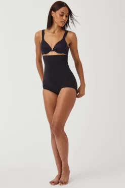 Shaping-Slip in Nude mit hohem Bund. SPANX