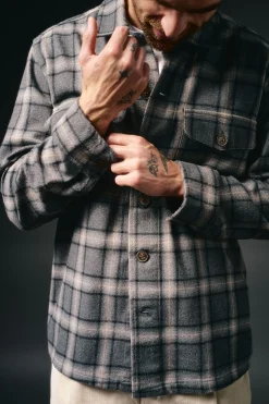 Sobrecamisa xadrez