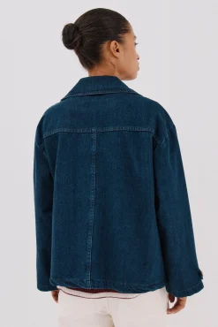 sobretudo curto jeans