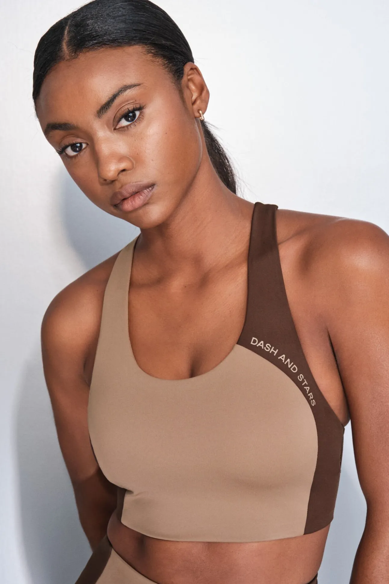 Soutien desportivo 4D STRETCH com blocos de cores